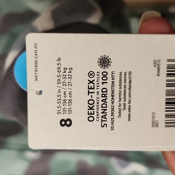 One piece sets - Picture 4 of 8